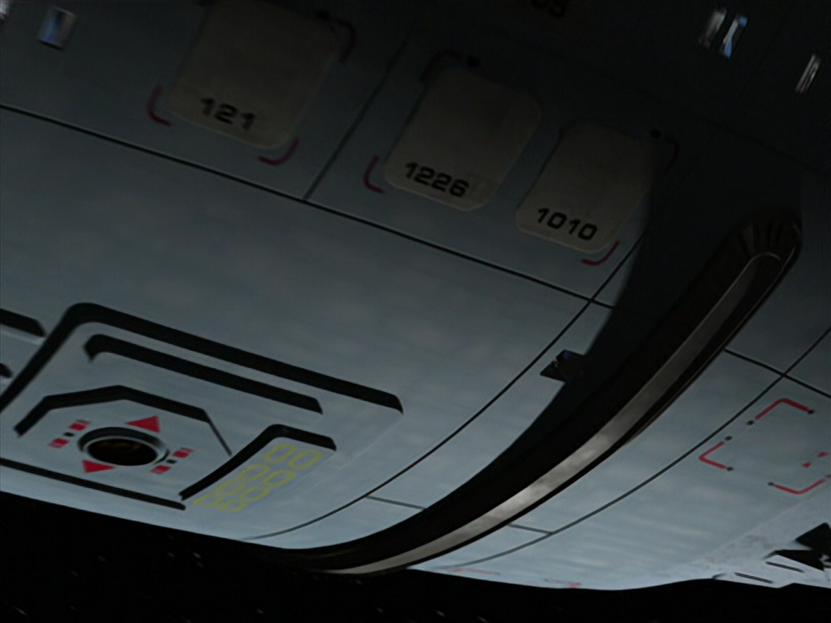extant_StarTrek_VOY_6x20-GoodShepherd_00237.jpg