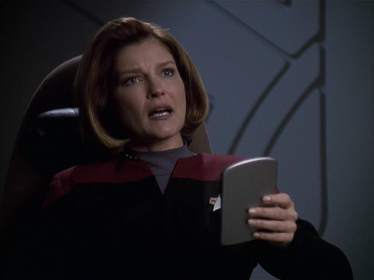 extant_StarTrek_VOY_6x20-GoodShepherd_00683.jpg