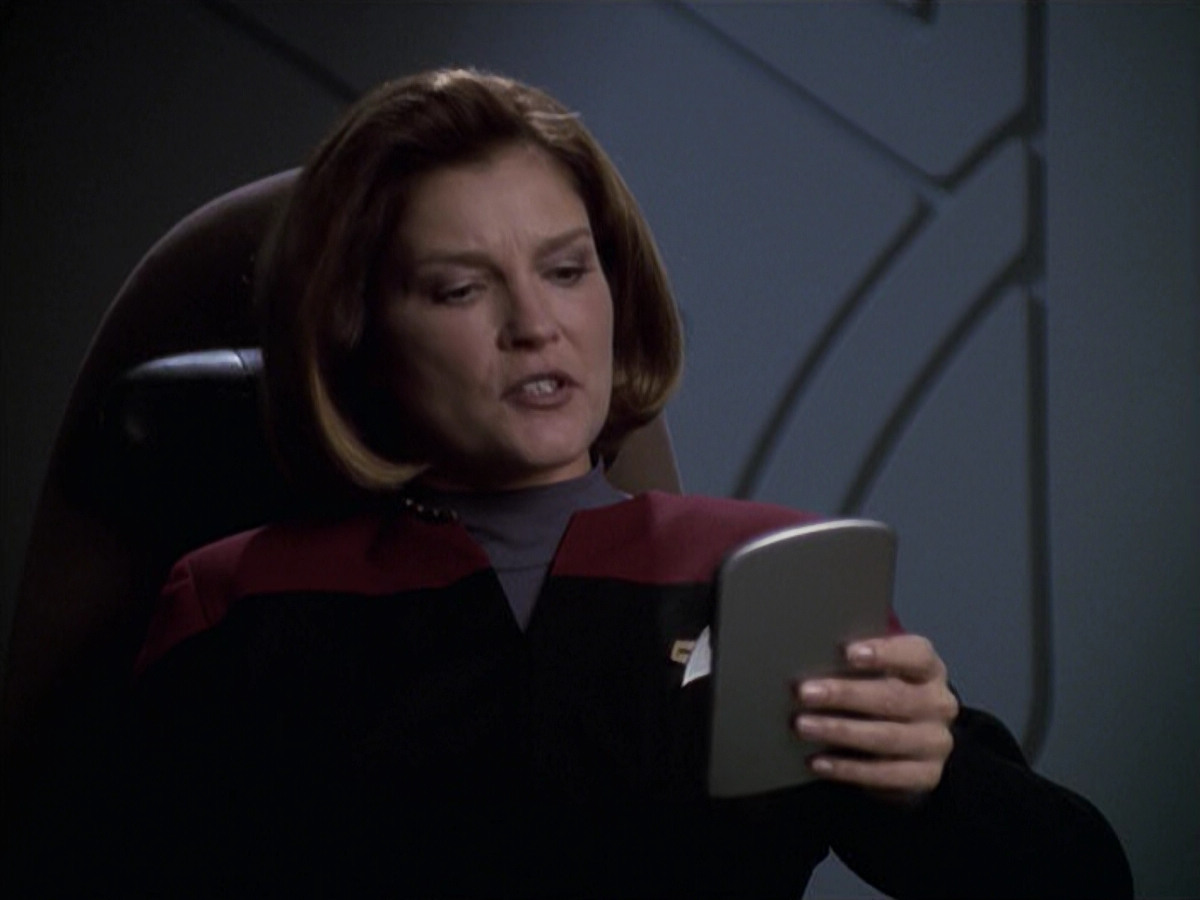 extant_StarTrek_VOY_6x20-GoodShepherd_00685.jpg