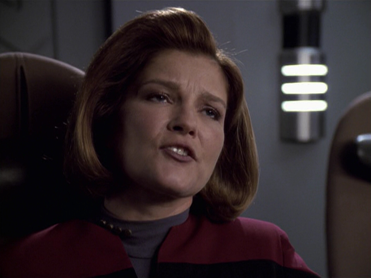 extant_StarTrek_VOY_6x20-GoodShepherd_00722.jpg