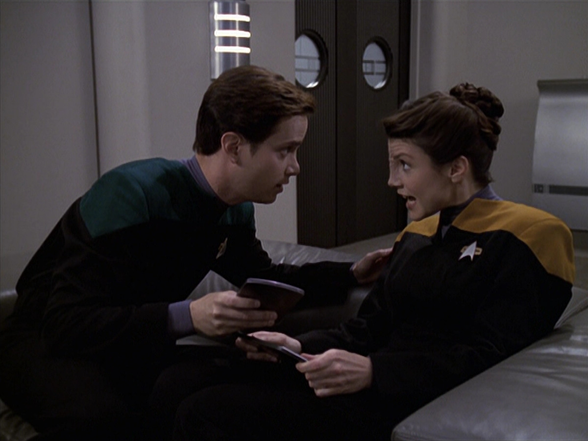 extant_StarTrek_VOY_6x20-GoodShepherd_00771.jpg