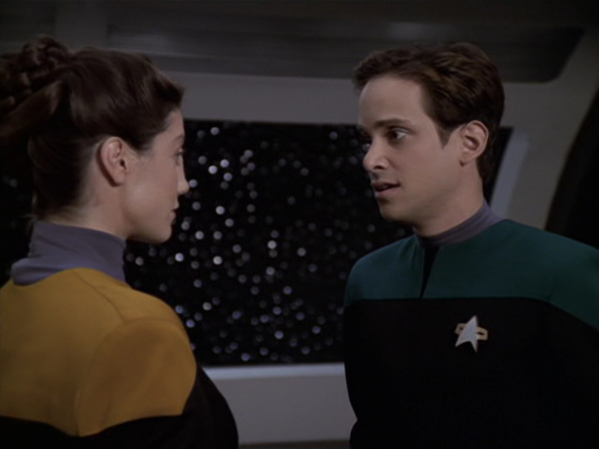 extant_StarTrek_VOY_6x20-GoodShepherd_00789.jpg