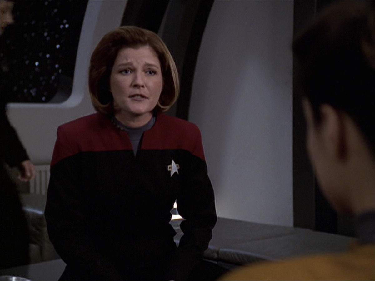extant_StarTrek_VOY_6x20-GoodShepherd_00803.jpg