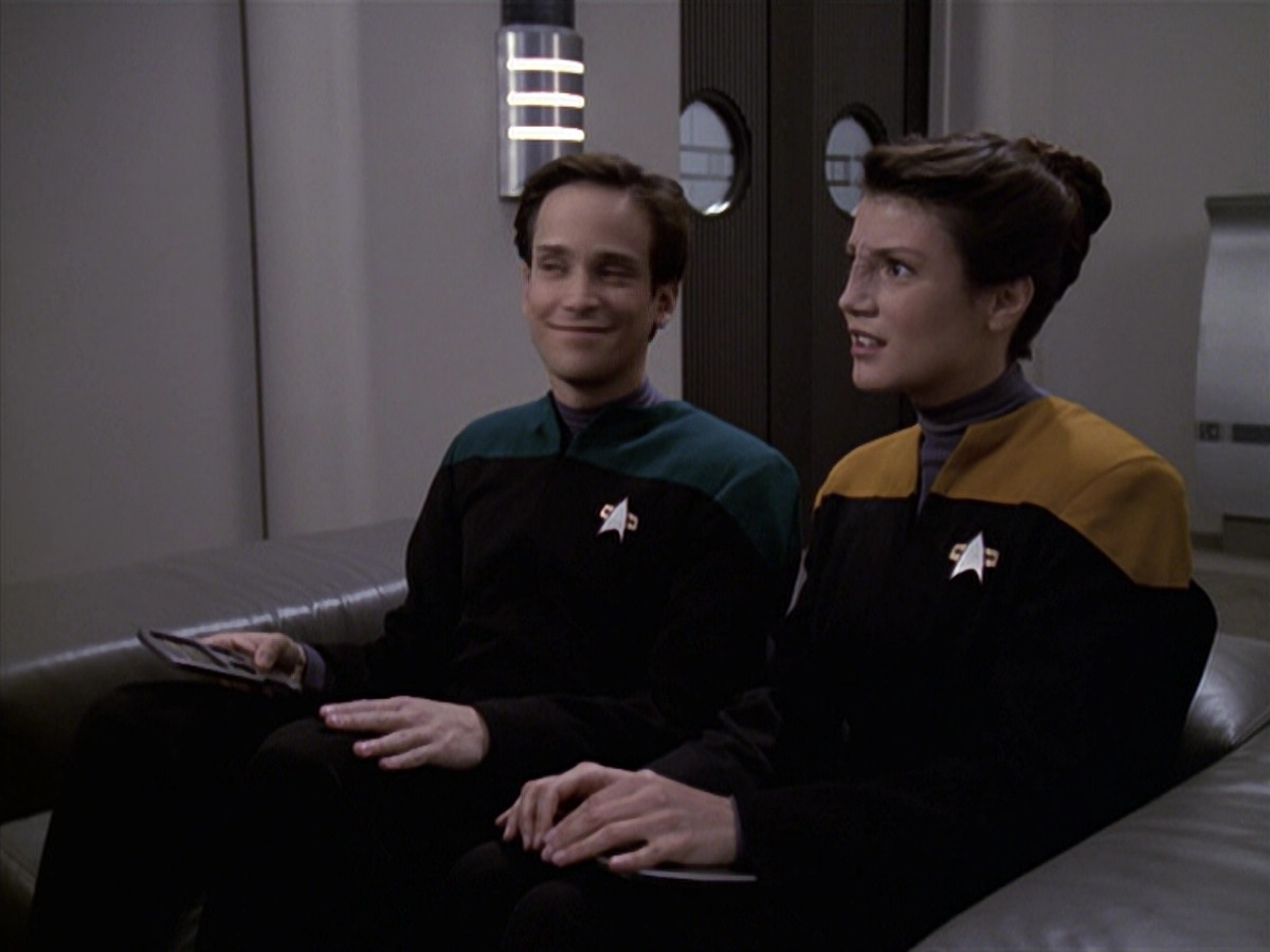 extant_StarTrek_VOY_6x20-GoodShepherd_00810.jpg