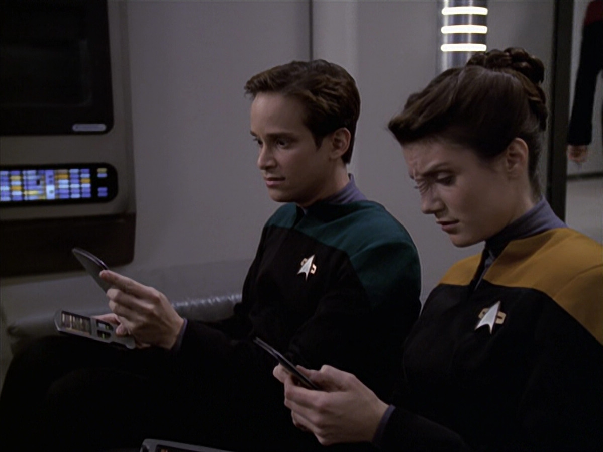 extant_StarTrek_VOY_6x20-GoodShepherd_00829.jpg