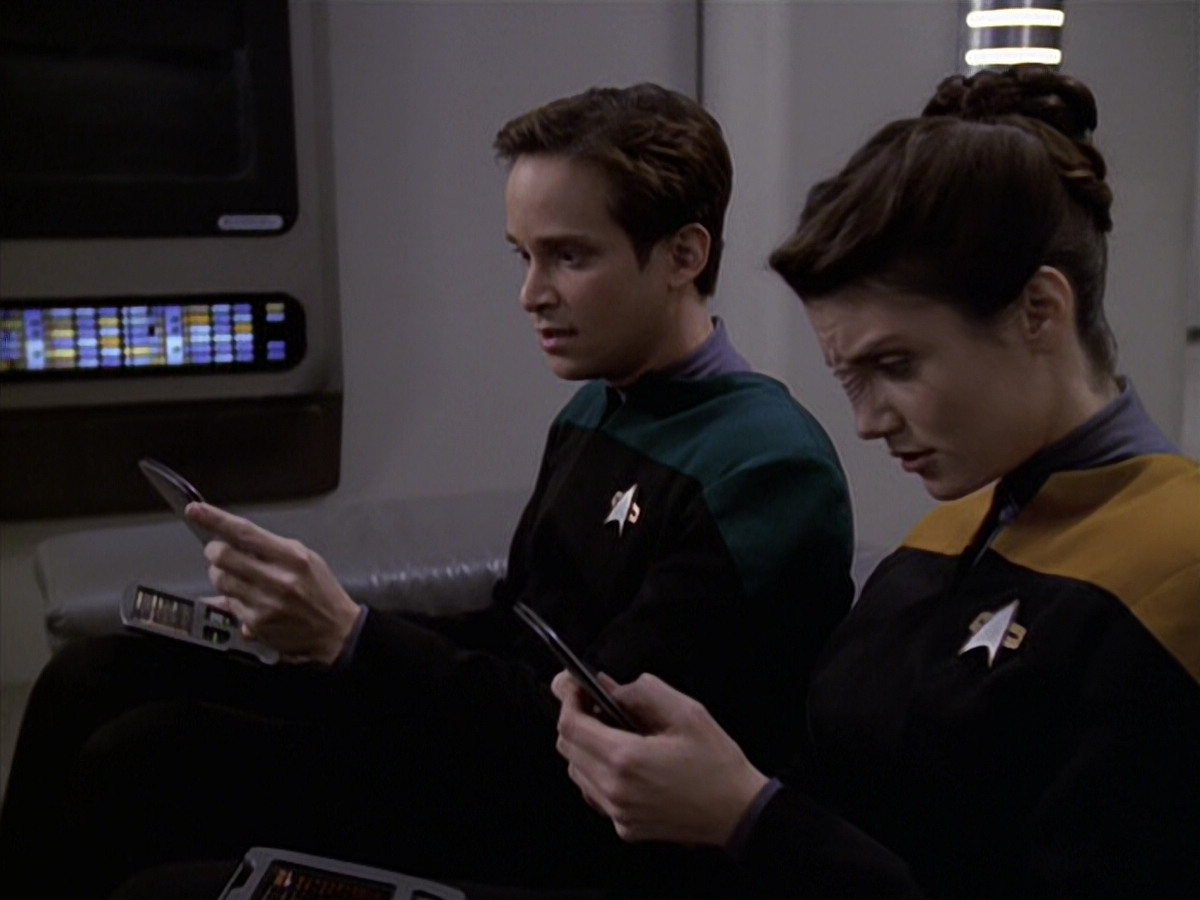 extant_StarTrek_VOY_6x20-GoodShepherd_00830.jpg