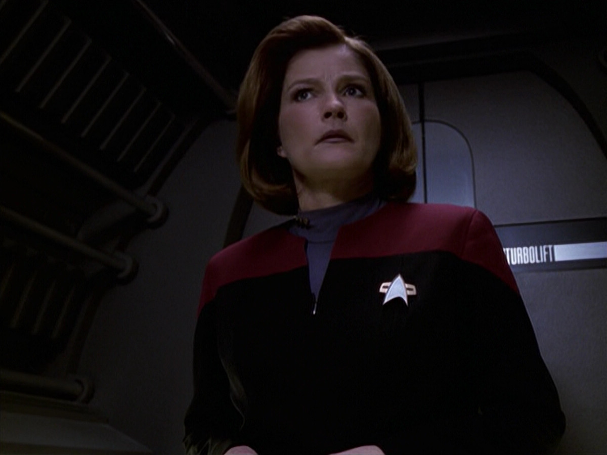 extant_StarTrek_VOY_6x20-GoodShepherd_00856.jpg