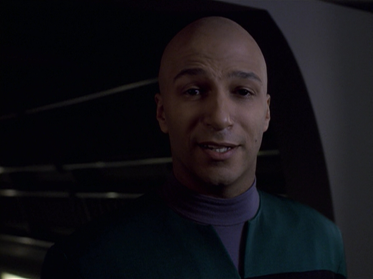 extant_StarTrek_VOY_6x20-GoodShepherd_00891.jpg
