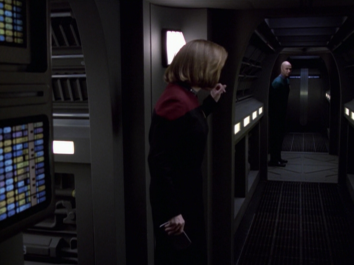 extant_StarTrek_VOY_6x20-GoodShepherd_00911.jpg