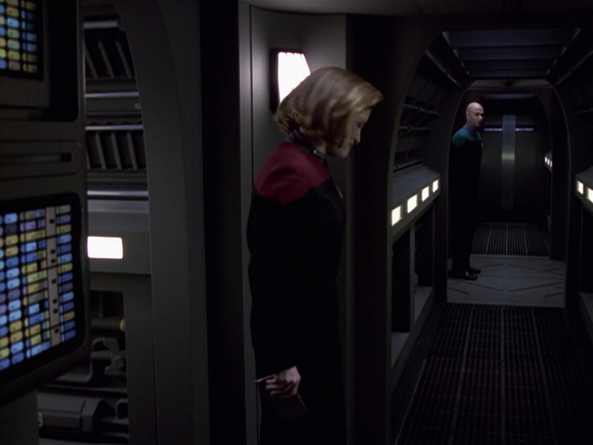 extant_StarTrek_VOY_6x20-GoodShepherd_00912.jpg
