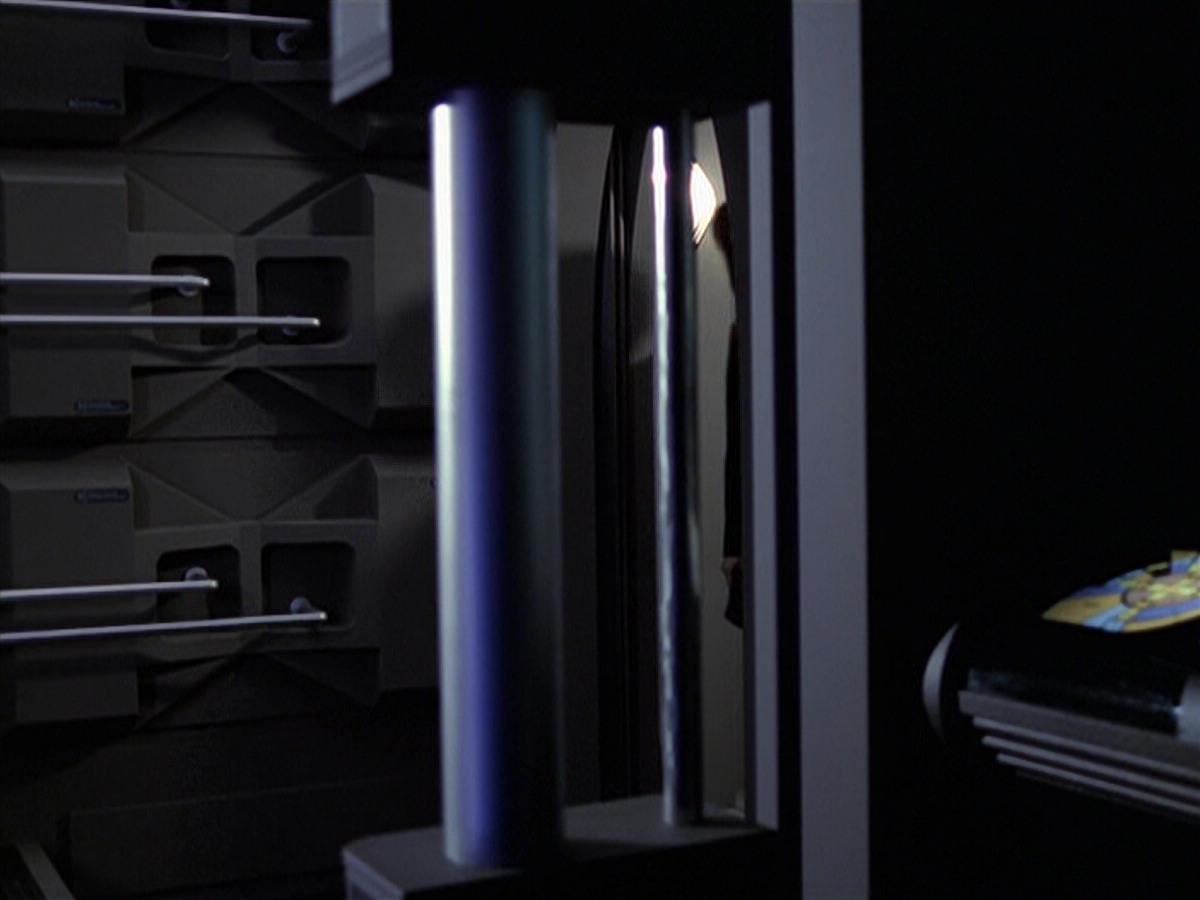 extant_StarTrek_VOY_6x20-GoodShepherd_00918.jpg