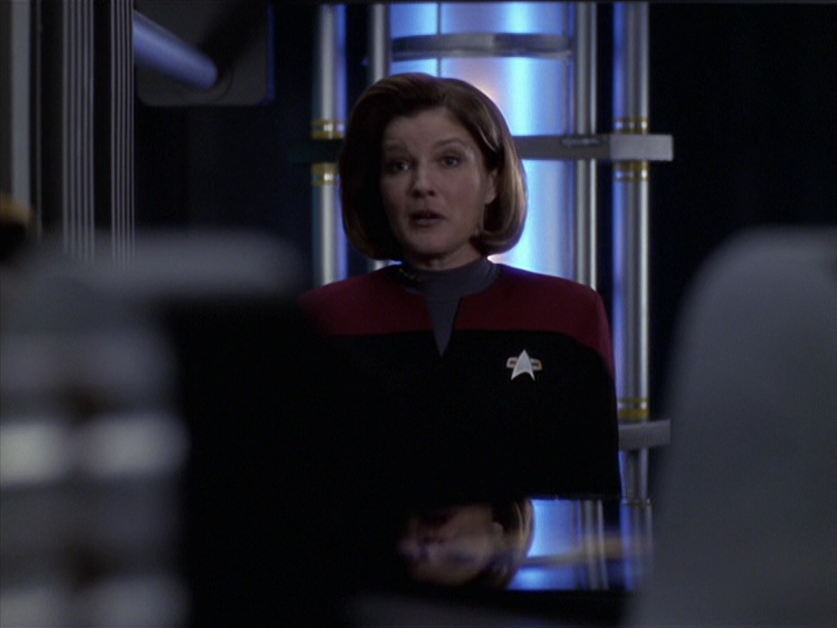 extant_StarTrek_VOY_6x20-GoodShepherd_00935.jpg