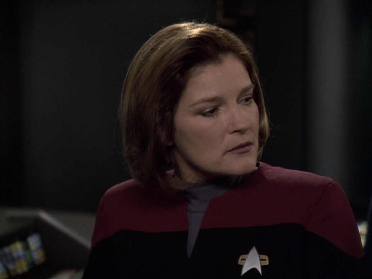 extant_StarTrek_VOY_6x20-GoodShepherd_01130.jpg