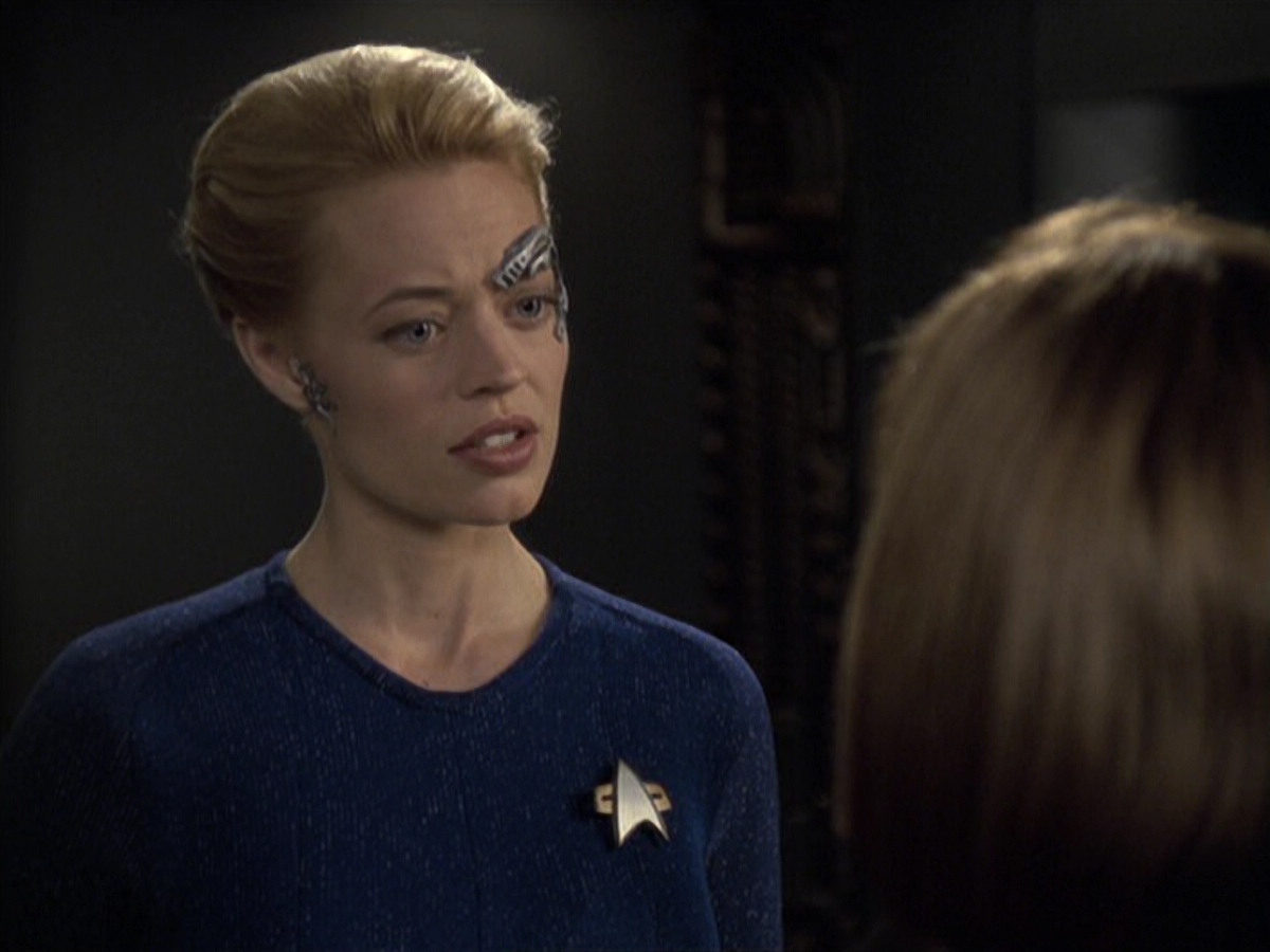 extant_StarTrek_VOY_6x20-GoodShepherd_01174.jpg