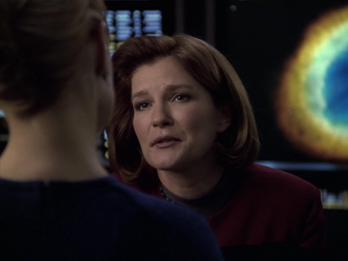 extant_StarTrek_VOY_6x20-GoodShepherd_01184.jpg