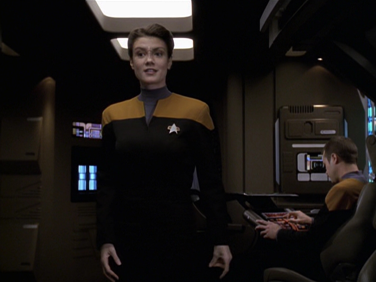 extant_StarTrek_VOY_6x20-GoodShepherd_01586.jpg