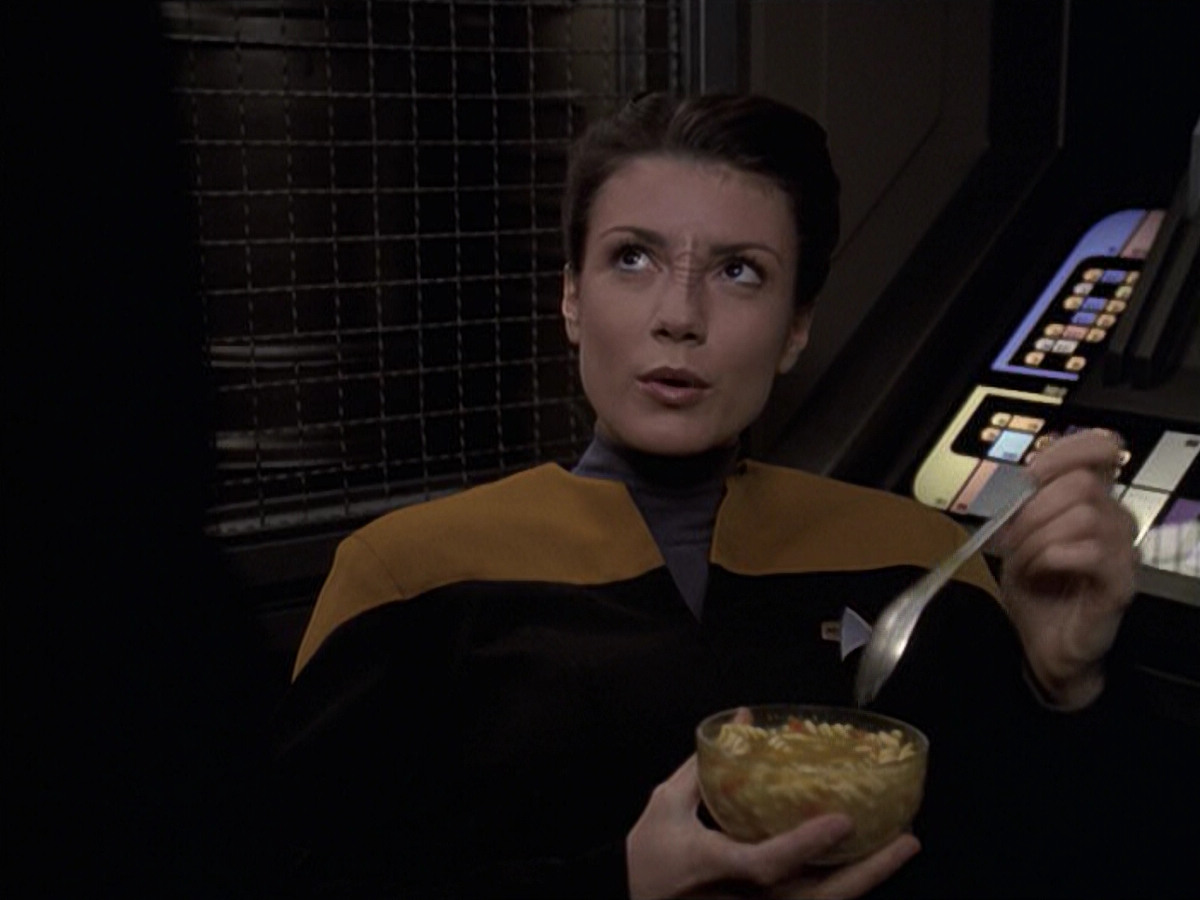 extant_StarTrek_VOY_6x20-GoodShepherd_01643.jpg