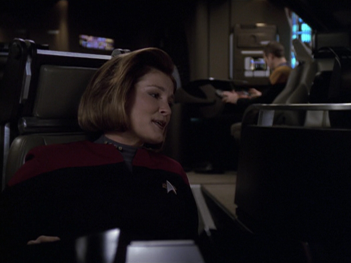 extant_StarTrek_VOY_6x20-GoodShepherd_01663.jpg
