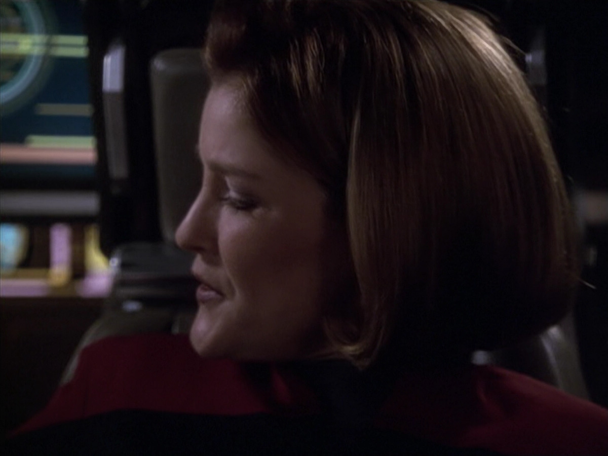 extant_StarTrek_VOY_6x20-GoodShepherd_01707.jpg