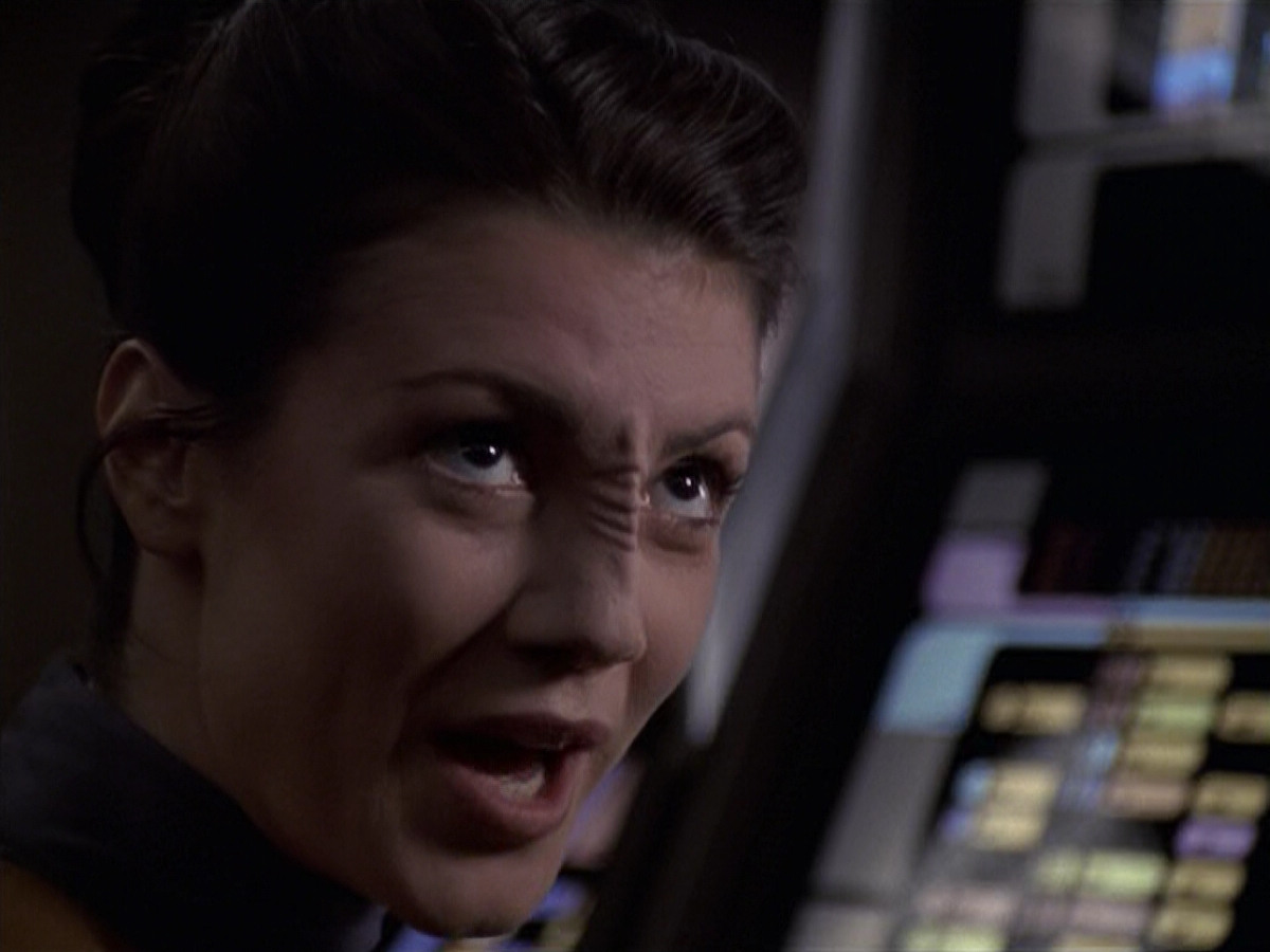 extant_StarTrek_VOY_6x20-GoodShepherd_02195.jpg