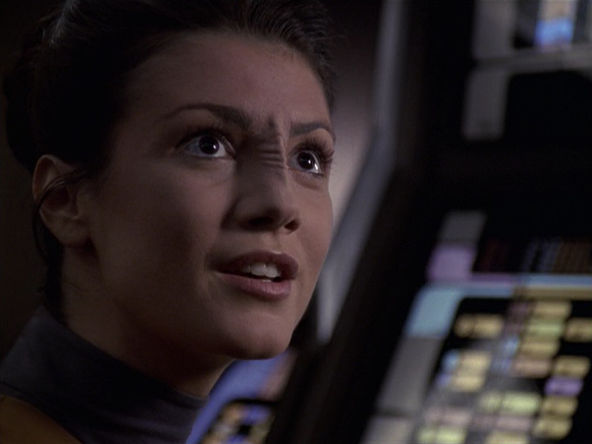 extant_StarTrek_VOY_6x20-GoodShepherd_02197.jpg