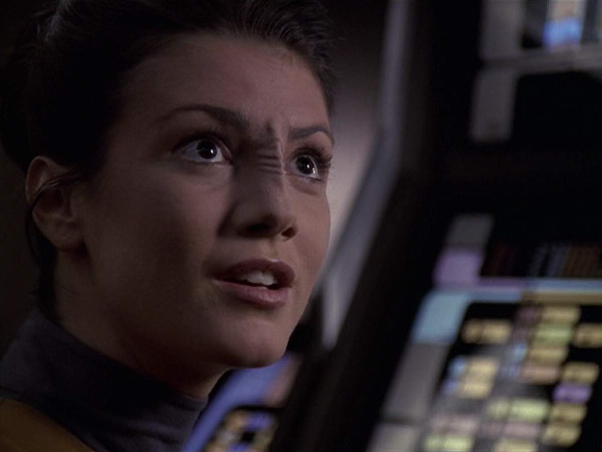 extant_StarTrek_VOY_6x20-GoodShepherd_02198.jpg