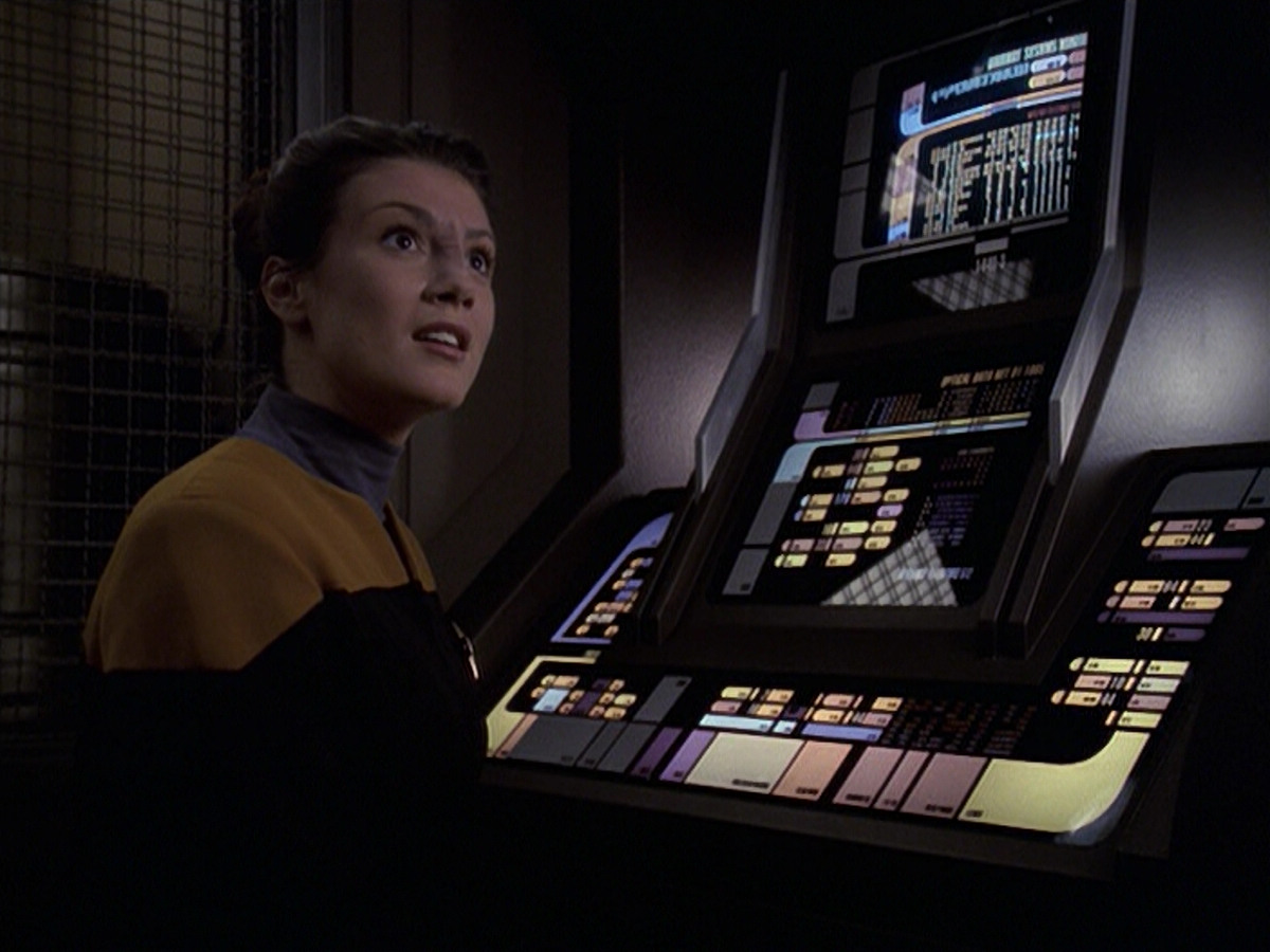 extant_StarTrek_VOY_6x20-GoodShepherd_02202.jpg