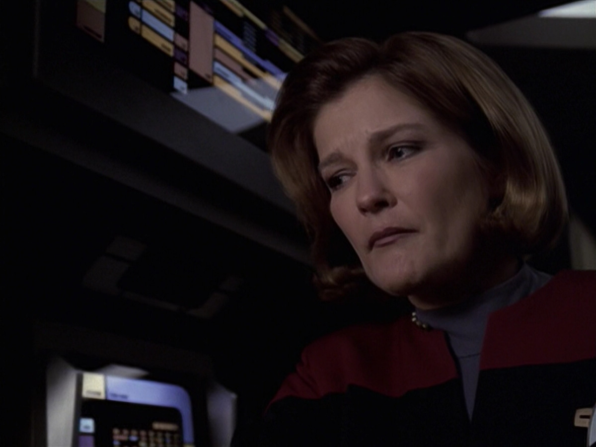 extant_StarTrek_VOY_6x20-GoodShepherd_02238.jpg