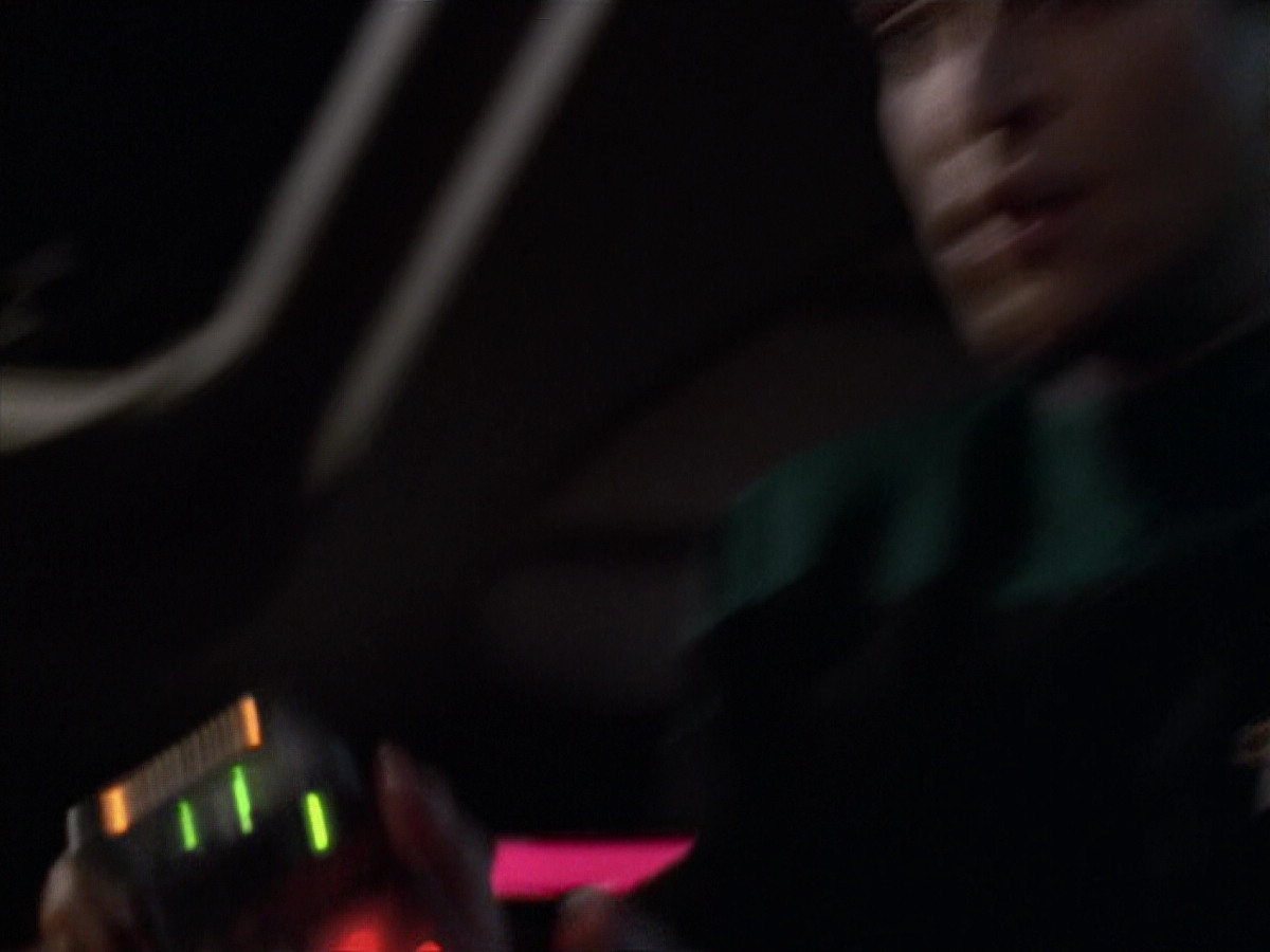 extant_StarTrek_VOY_6x20-GoodShepherd_02299.jpg
