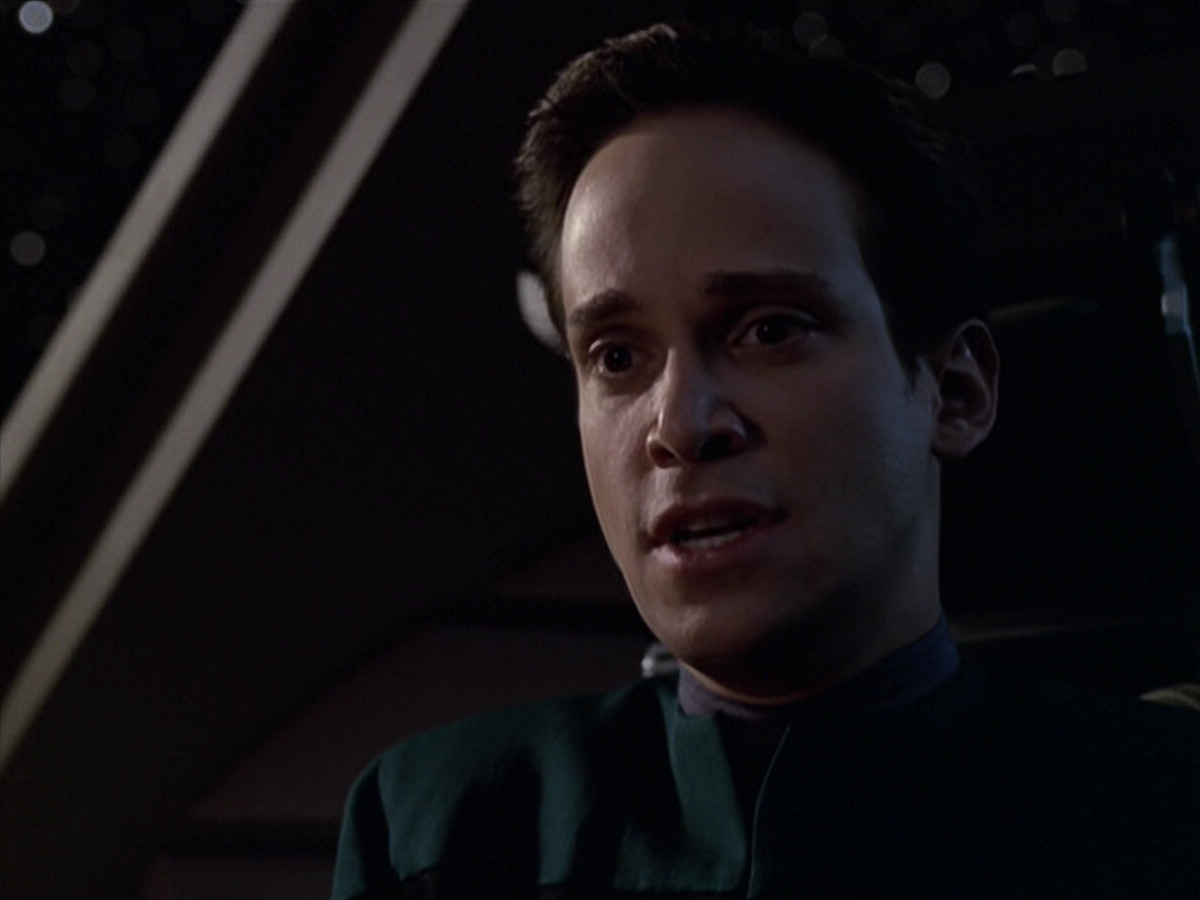 extant_StarTrek_VOY_6x20-GoodShepherd_02329.jpg