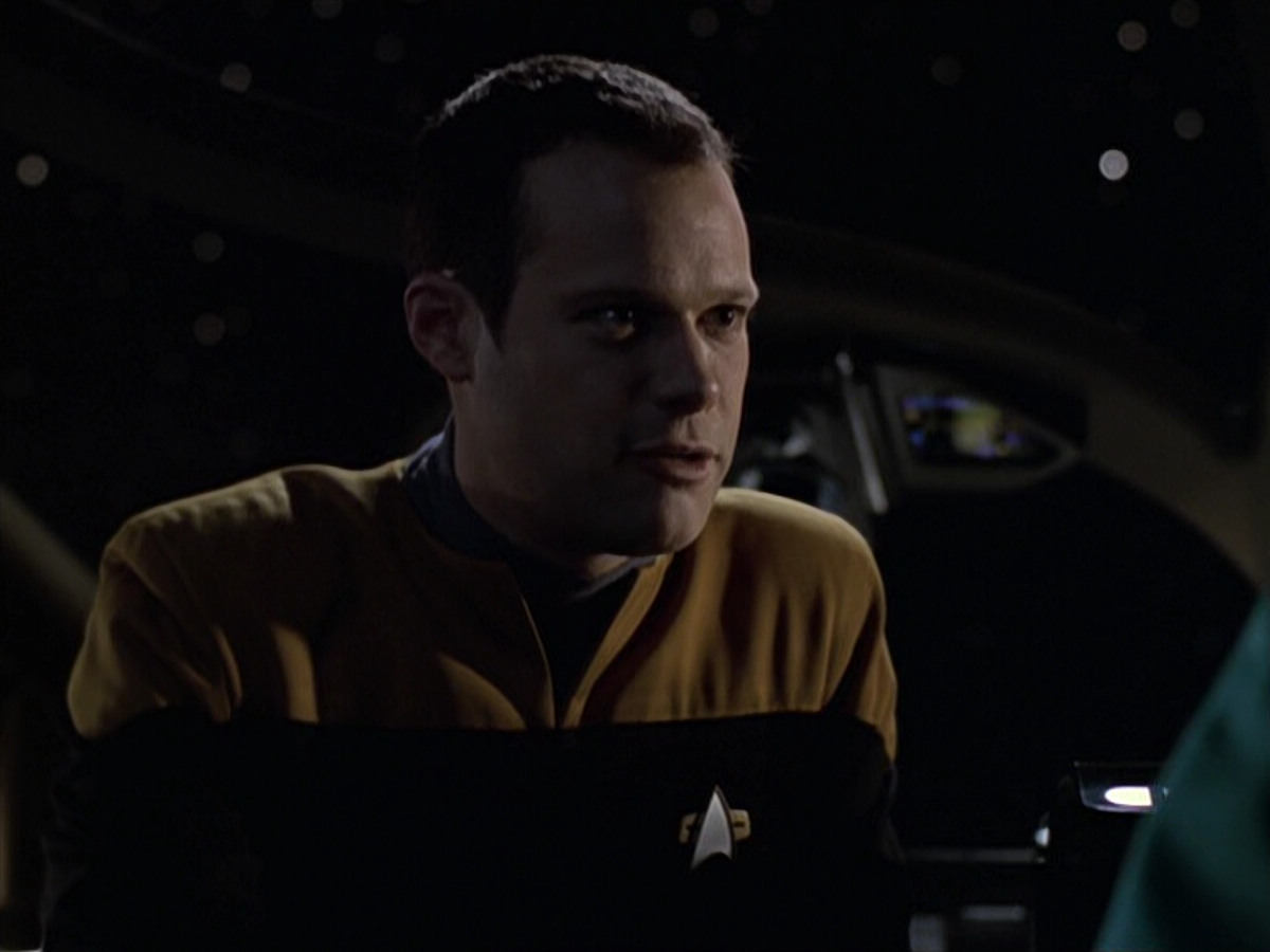 extant_StarTrek_VOY_6x20-GoodShepherd_02336.jpg
