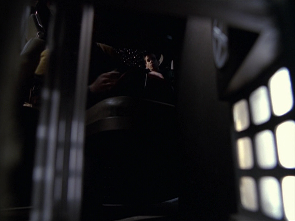extant_StarTrek_VOY_6x20-GoodShepherd_02368.jpg