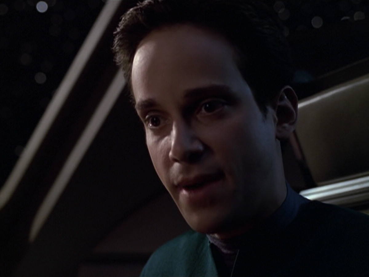 extant_StarTrek_VOY_6x20-GoodShepherd_02385.jpg