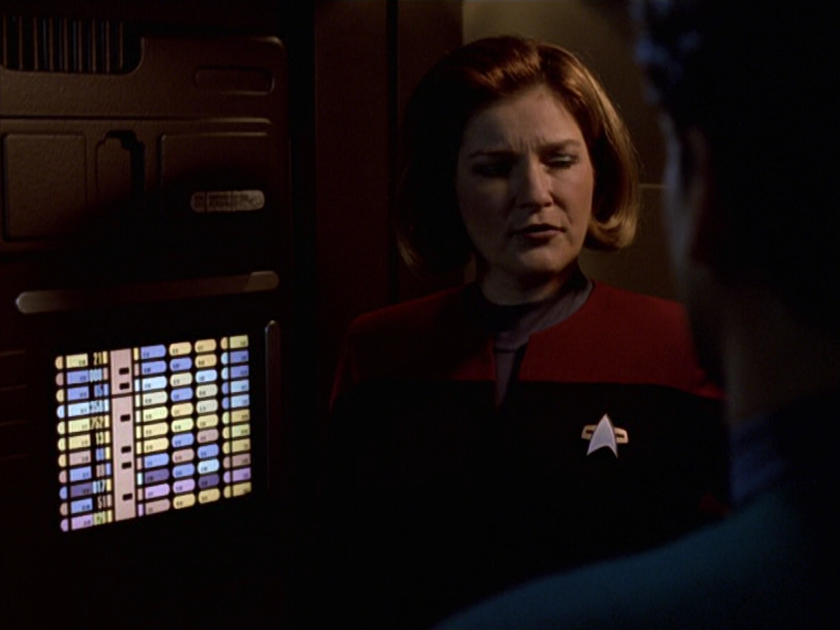 extant_StarTrek_VOY_6x20-GoodShepherd_02419.jpg