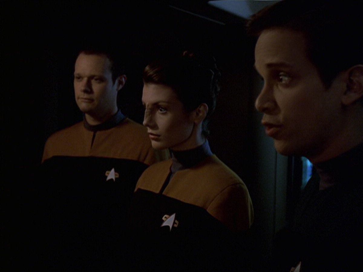 extant_StarTrek_VOY_6x20-GoodShepherd_02428.jpg