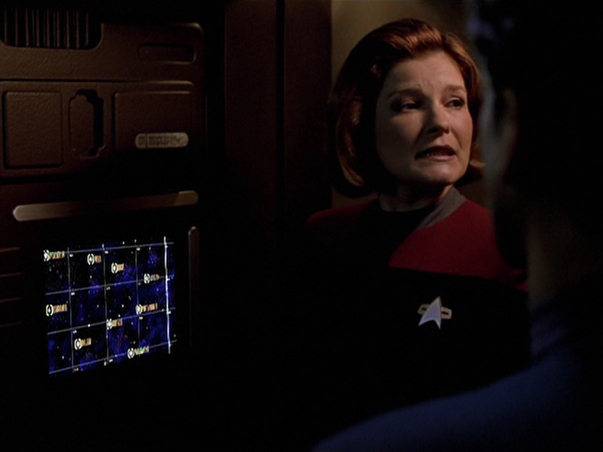 extant_StarTrek_VOY_6x20-GoodShepherd_02445.jpg
