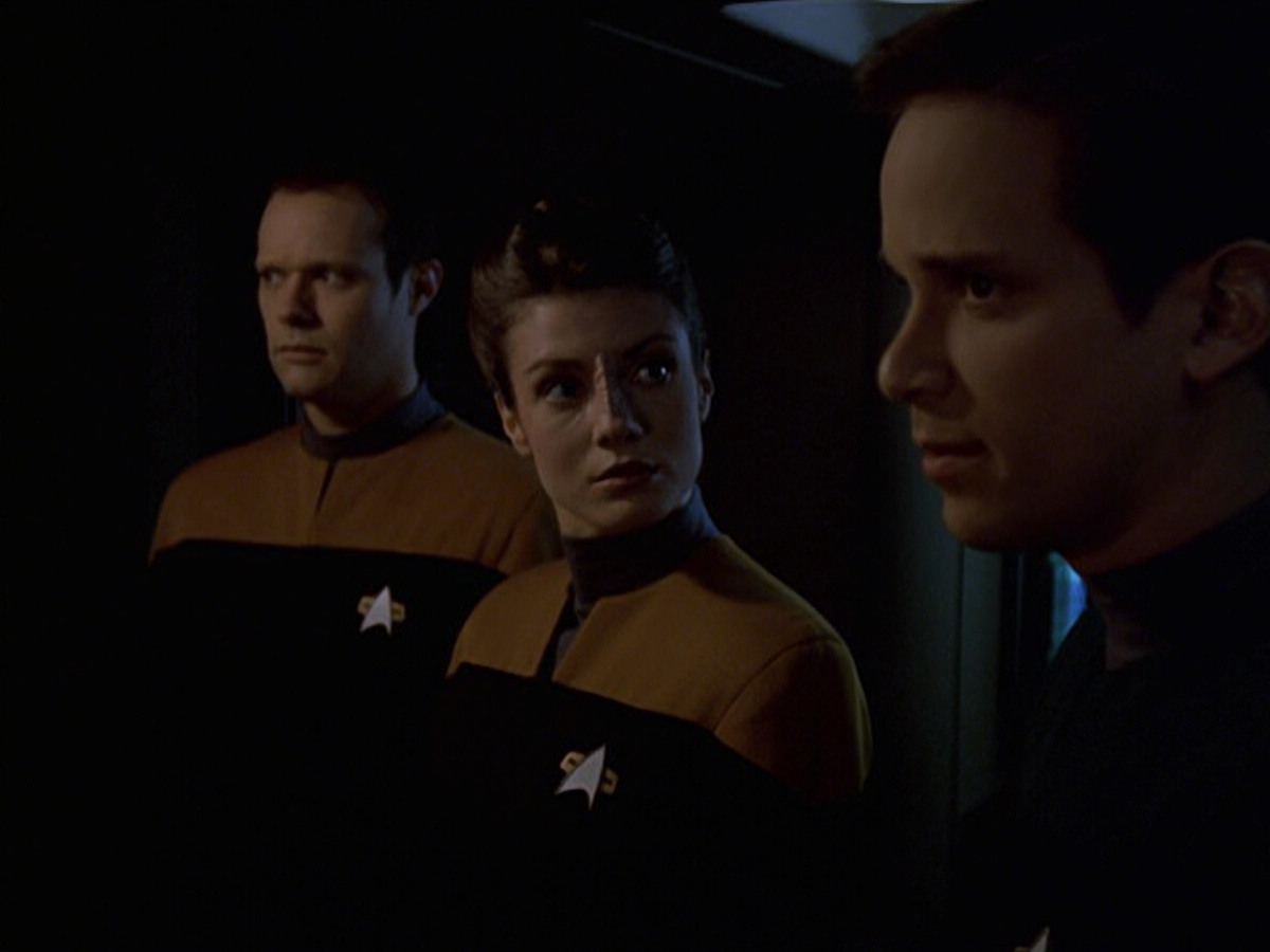 extant_StarTrek_VOY_6x20-GoodShepherd_02461.jpg