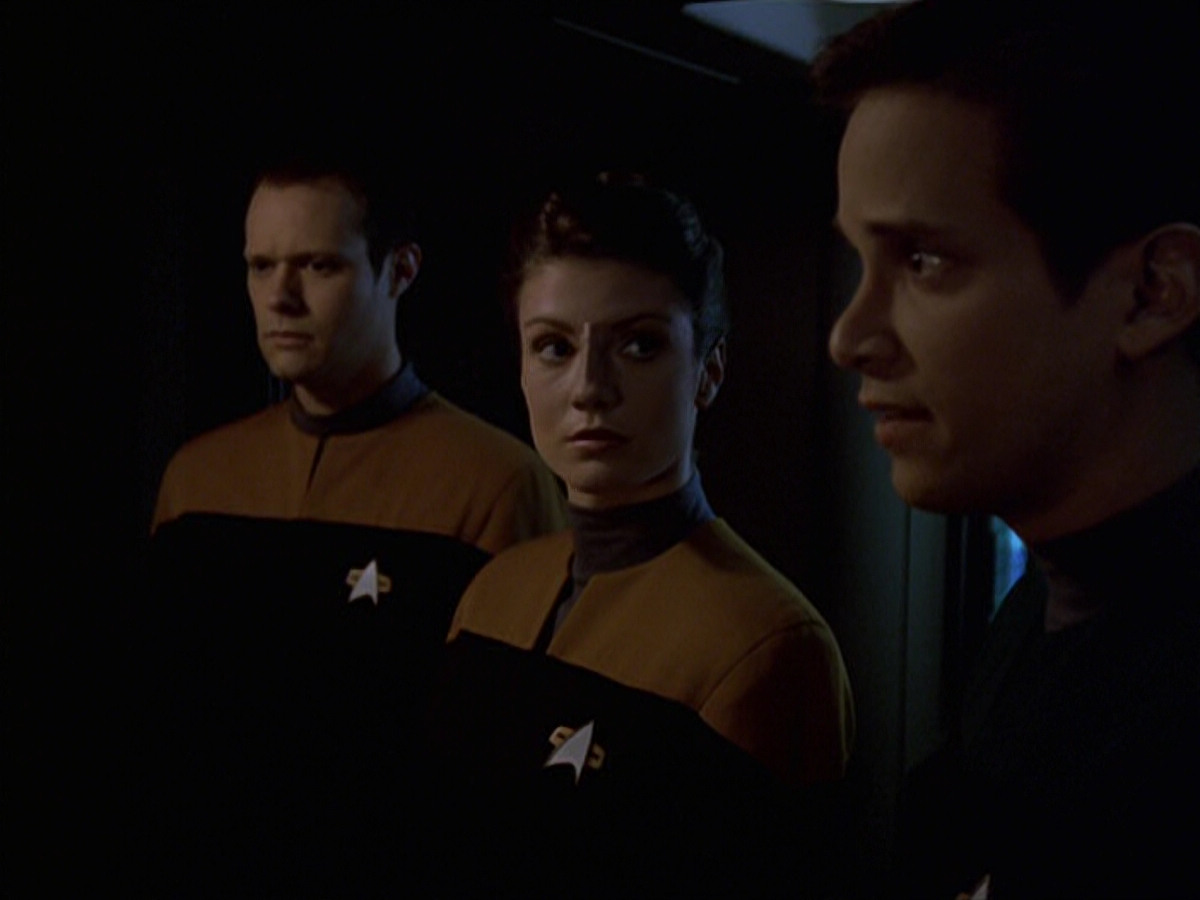 extant_StarTrek_VOY_6x20-GoodShepherd_02464.jpg