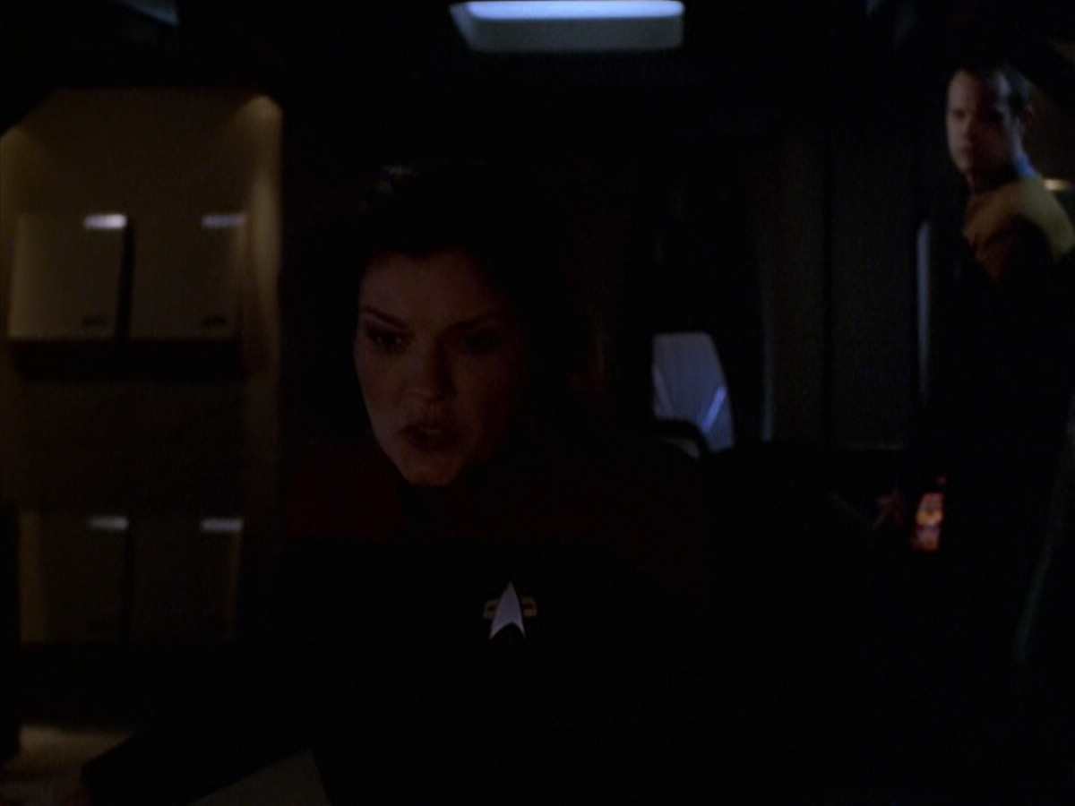 extant_StarTrek_VOY_6x20-GoodShepherd_02497.jpg