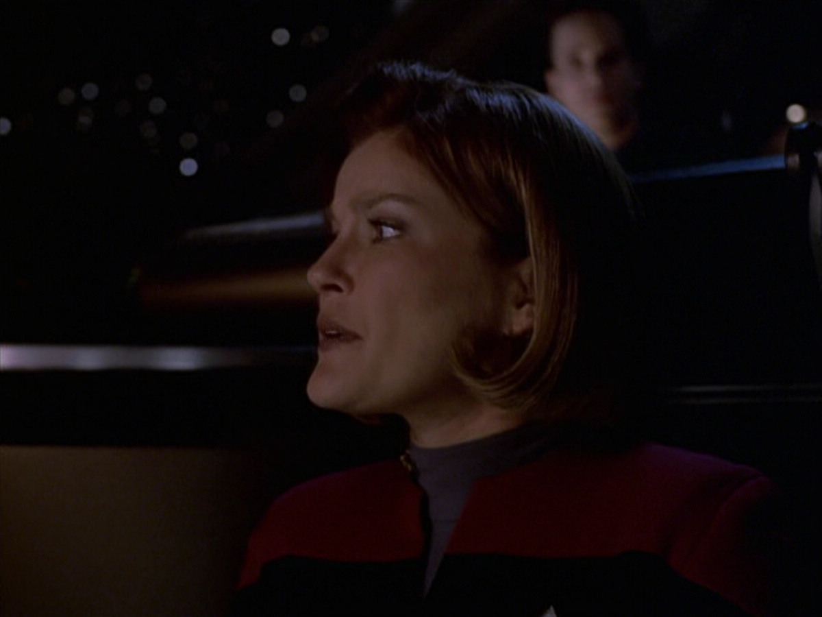extant_StarTrek_VOY_6x20-GoodShepherd_02503.jpg