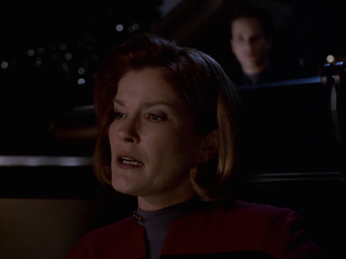 extant_StarTrek_VOY_6x20-GoodShepherd_02513.jpg