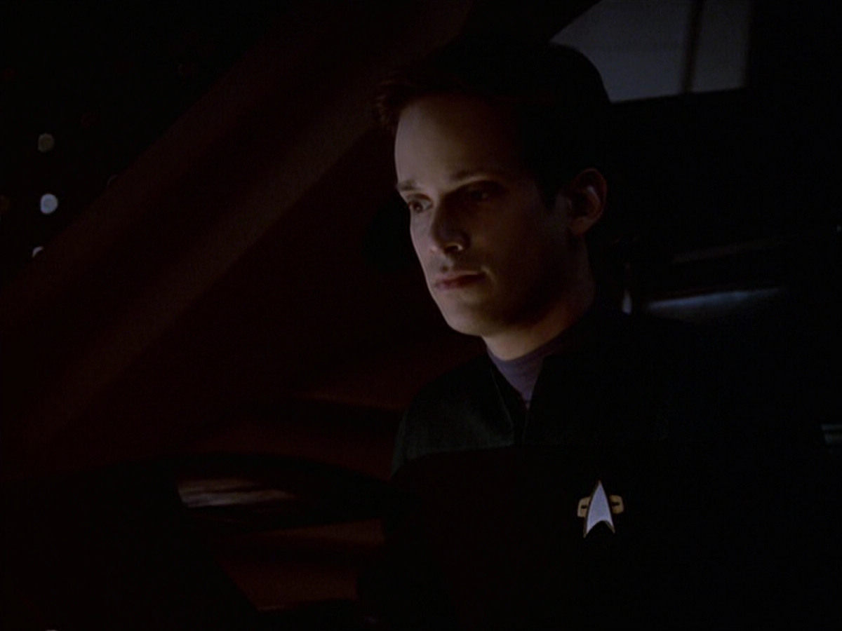 extant_StarTrek_VOY_6x20-GoodShepherd_02517.jpg