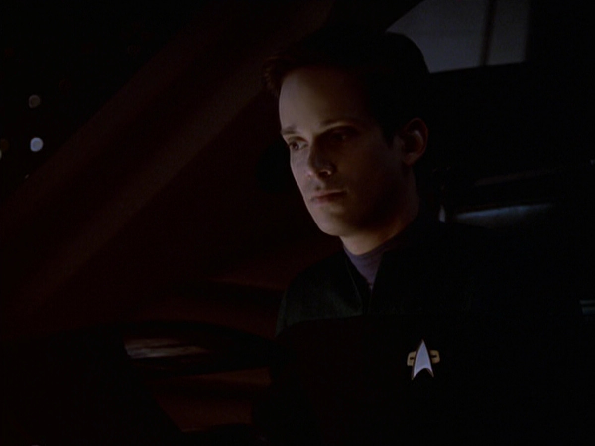 extant_StarTrek_VOY_6x20-GoodShepherd_02518.jpg