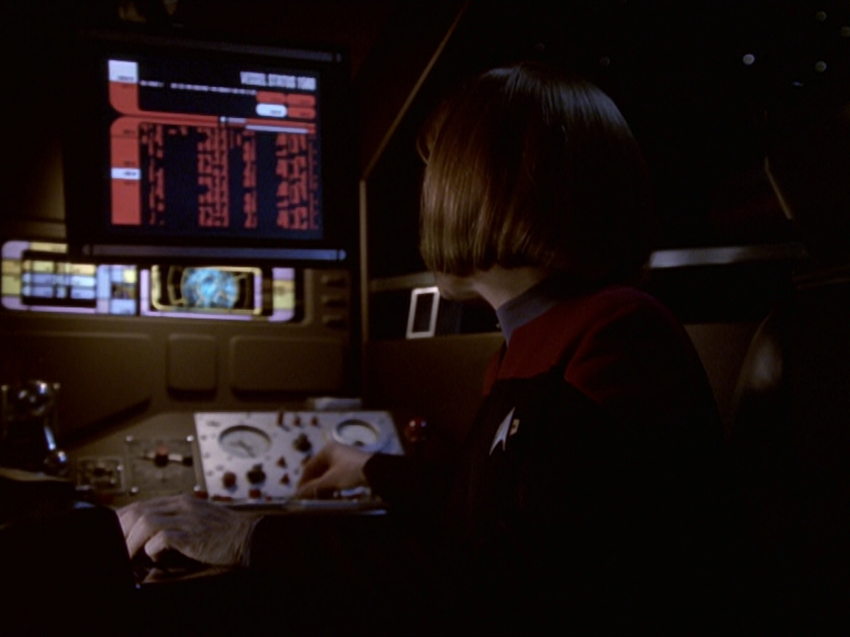 extant_StarTrek_VOY_6x20-GoodShepherd_02528.jpg