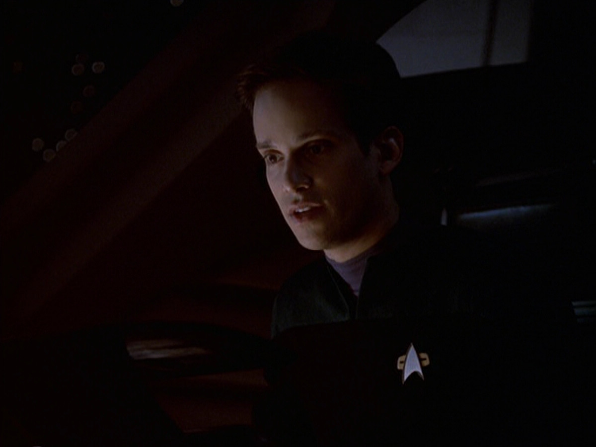 extant_StarTrek_VOY_6x20-GoodShepherd_02548.jpg