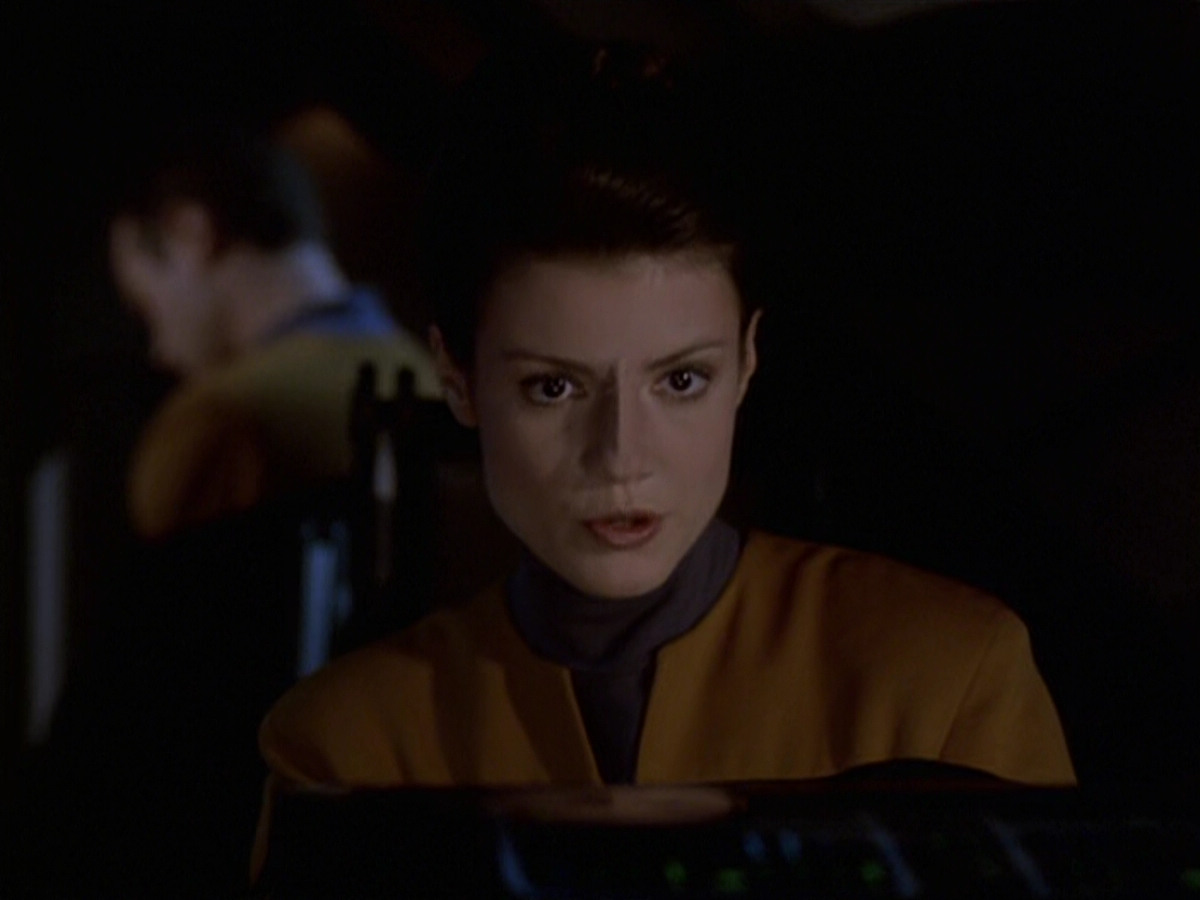 extant_StarTrek_VOY_6x20-GoodShepherd_02549.jpg