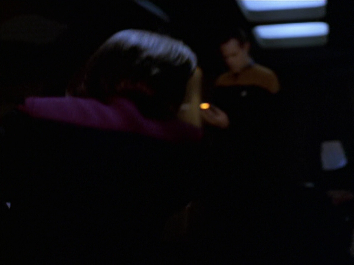 extant_StarTrek_VOY_6x20-GoodShepherd_02585.jpg