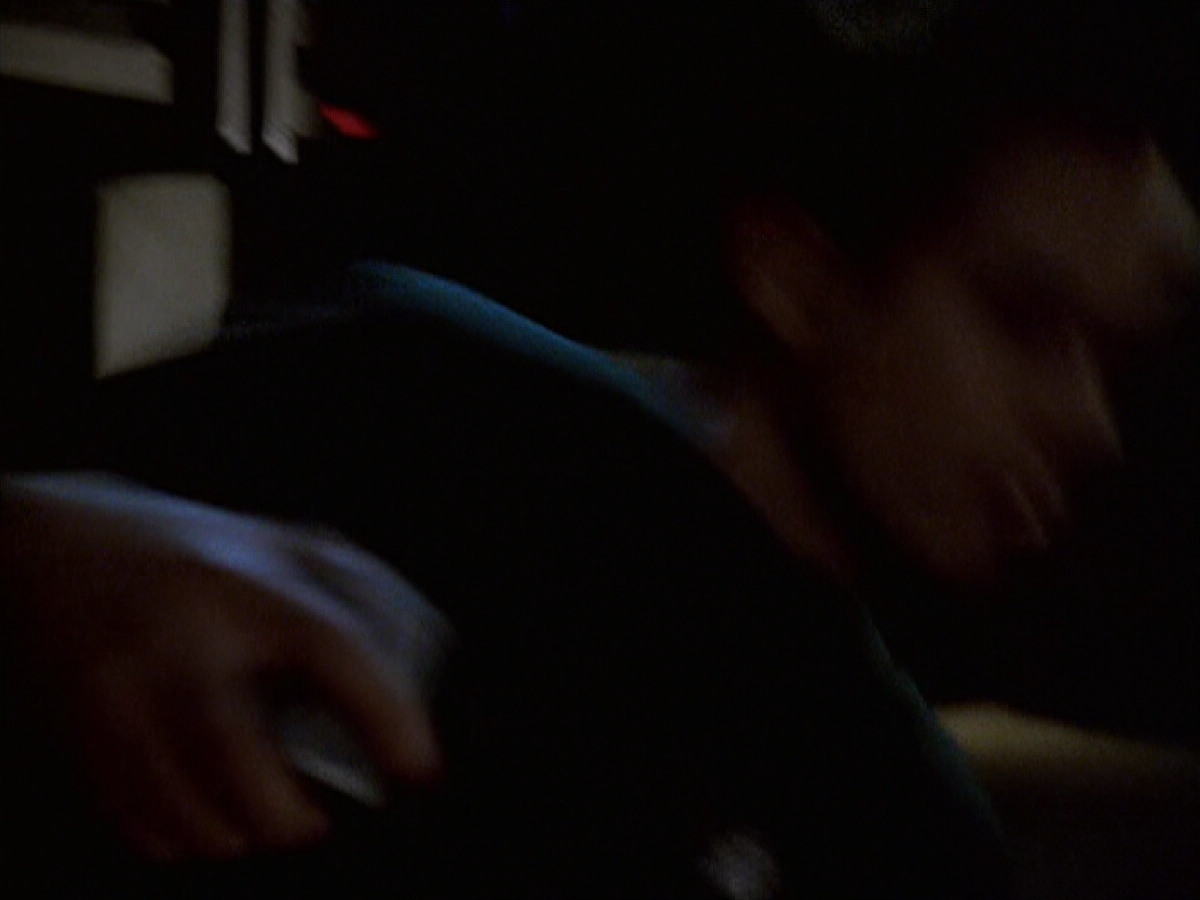 extant_StarTrek_VOY_6x20-GoodShepherd_02603.jpg