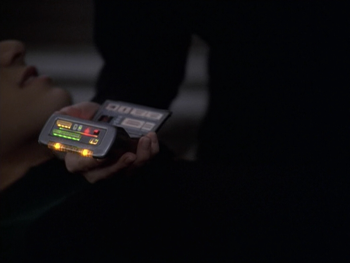 extant_StarTrek_VOY_6x20-GoodShepherd_02641.jpg