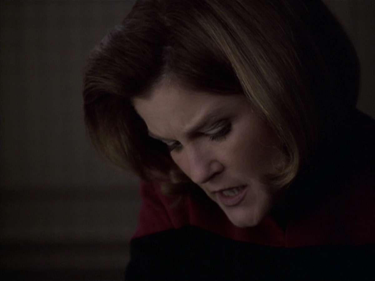 extant_StarTrek_VOY_6x20-GoodShepherd_02668.jpg